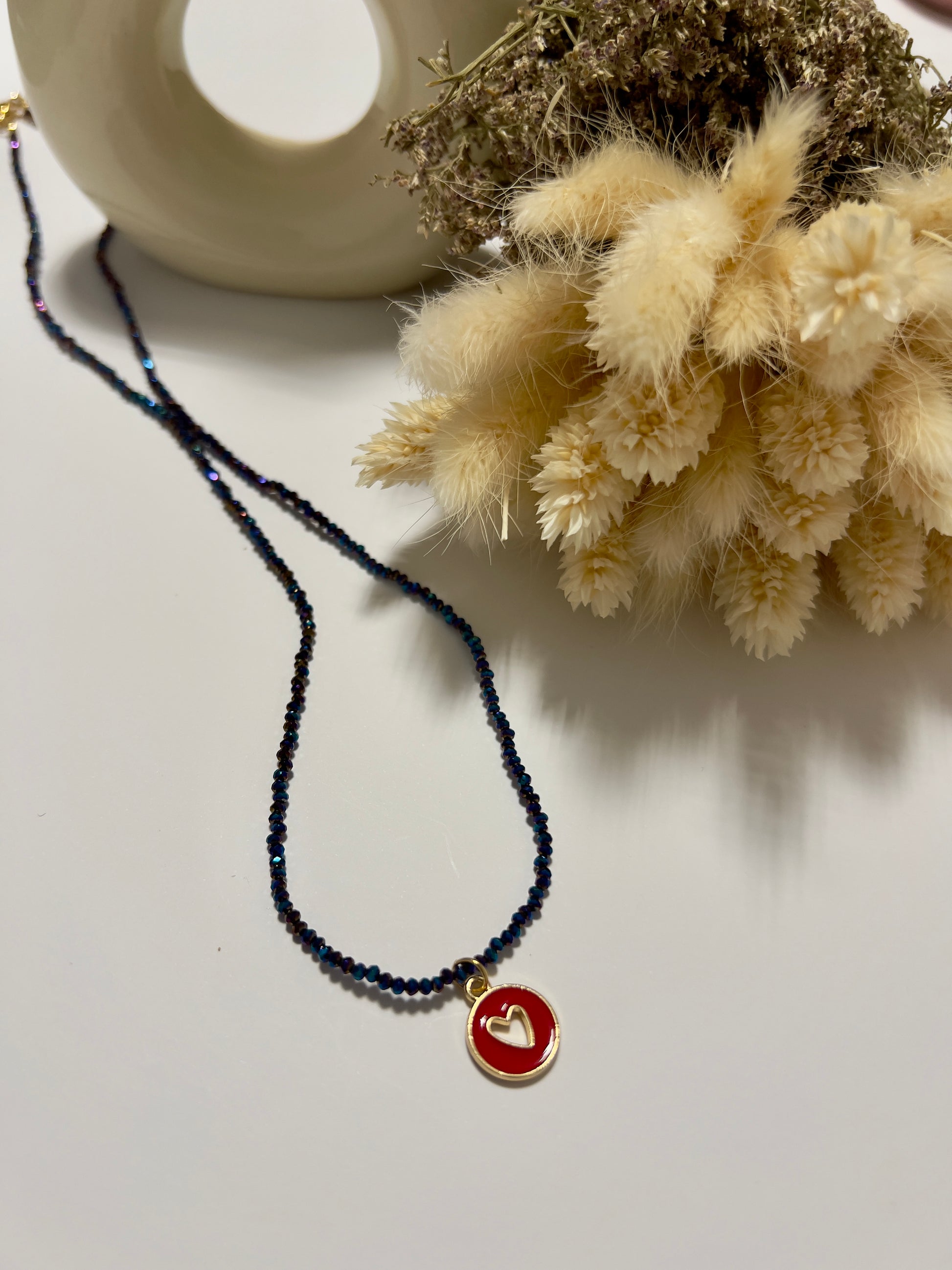 Exclusive beaded necklace